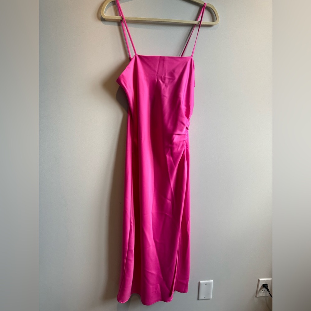 BNWT - Glam Hot Pink Satin Maxi Sleeveless Dress. Size M.  Fits on smaller size